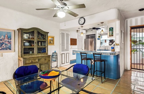 Marina Vallarta Apartment | Spacious 2-bedroom apartment with AC, WiFi in Marina Vallarta.