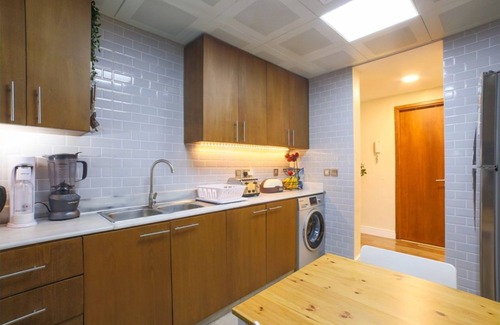 Motor City Apartment | Spacious 2 bedroom/2 bathroom apartment in Motor City-Dubai