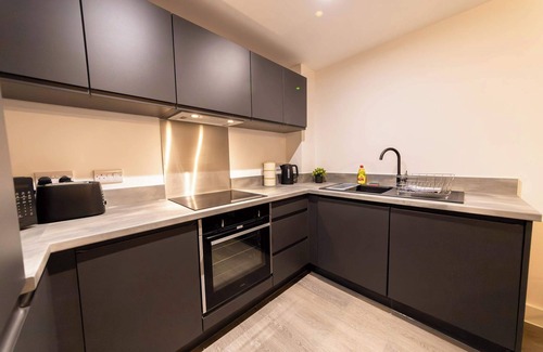 Vauxhall Apartment | Spacious 2 Bedroom Apartment in Liverpool