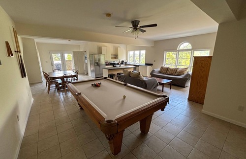 Quincy Apartment | Spacious 2-bedroom Apt Waynesboro, Long term allowed