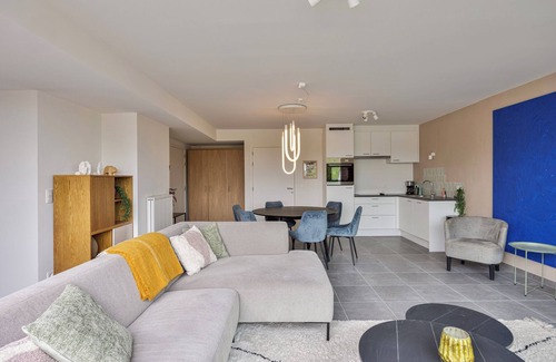 Begijnhof's Wijk Apartment | Spacious 2 bedroom apartment with parking