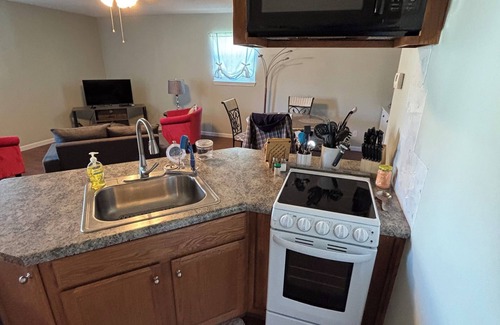 Foley House | Spacious 2 Bedroom Apartment with Luxe Amenities and Close to All Things Fun!
