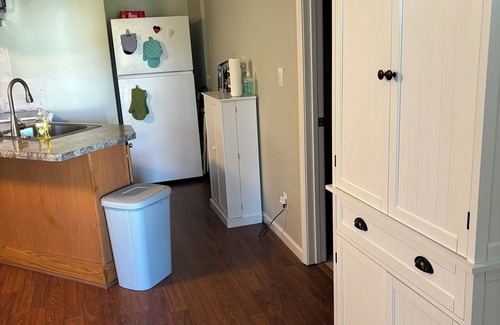 Foley House | Spacious 2 Bedroom Apartment with Luxe Amenities and Close to All Things Fun!