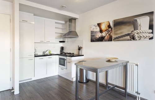 Merenwijk Apartment | Spacious 2 bedroom ground flloor apartment - Kaag Resort (1)