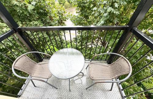 Bradley Stoke Apartment | Spacious 2-Bedroom Haven with Modern Amenities in Bradley Stoke