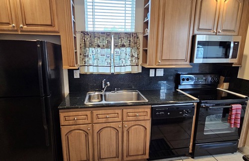 Kissimmee House | SPACIOUS 2 BEDROOM HOUSE IN DISNEY AREA 5 STAR RATED MILL CREEK RESORT 2772 W