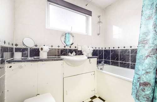 Mortlake House | Spacious 2 bedroom house in Putney
