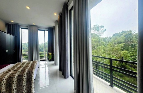 Nissankamallapura Hotel | Spacious 2-bedroom villa in wonderful Polonnaruwa with Bathtub, AC