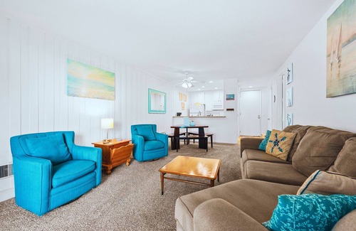 Oceanside Condo | Spacious 2 Bedroom - Penthouse with fabulous ocean view -A304 - Sail Away Stay North Coast Village