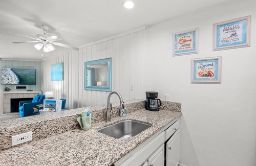 Oceanside Condo | Spacious 2 Bedroom - Penthouse with fabulous ocean view -A304 - Sail Away Stay North Coast Village