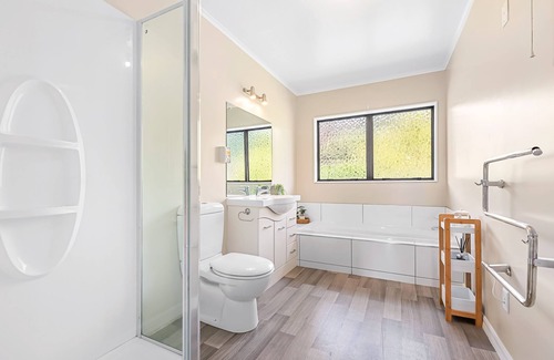 Waterloo Apartment | Spacious 2 Bedroom Townhouse