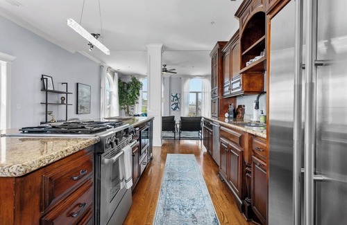 Westside North Apartment | Spacious 2 Bedroom Penthouse w/Skyline Views | 24