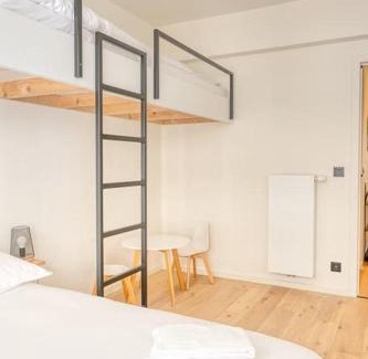 Heist Apartment | Spacious 2-BR Apartment Just 30m from The Beach
