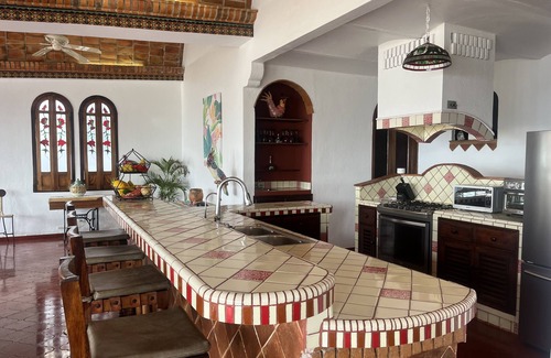 Puerto Vallarta Apartment | Spacious 2 bedroom oceanfront apartment