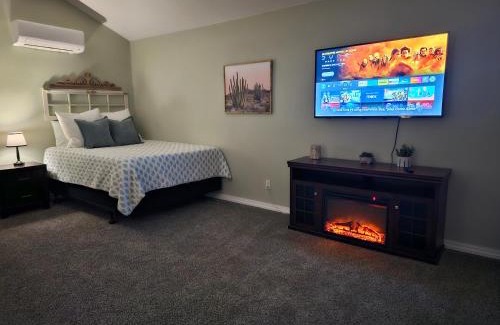 Rosedale House | Spacious 2 story 1 bedroom home with pool