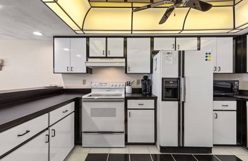 Little Venice Condo | ⭐Spacious 2BR-Walk to Beach-Pool + Tennis Courts-Ocean Terrace Club 601⭐
