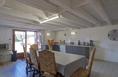 L'Hopital-le-Grand Cottage | Spacious 230m² Cottage with Spa, Garden & Games in Renovated Farmhouse