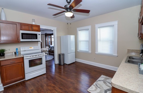 Lakewood Apartment | Spacious 2Bd Ideal for Traveling Professionals!
