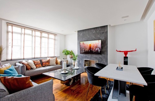 Knightsbridge Apartment | Spacious 2Bed on Sloane Street near Harrods
