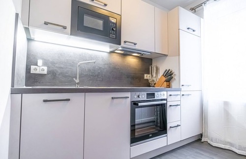 Vienna Apartment | Spacious 2BR and 1LR Apartment, Around Donaustadt