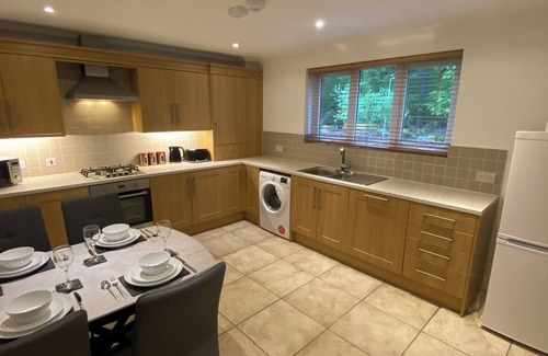 South Galson Apartment | Spacious 2BR Apartment - Ground Floor - Inverness