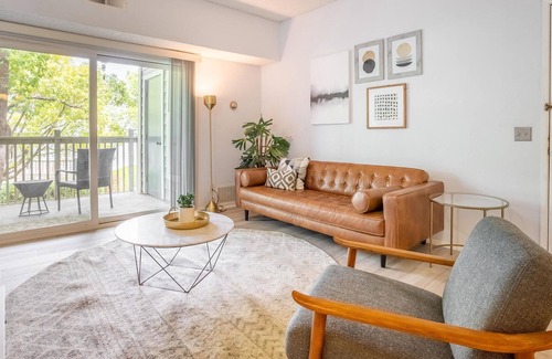 Fremont Apartment | Spacious 2BR Apartment in Fremont + Parking