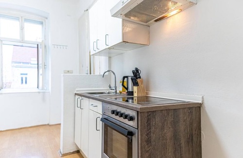 Neulerchenfeld Apartment | Spacious 2BR Apt. @ Wiener Stadthalle/Well Located