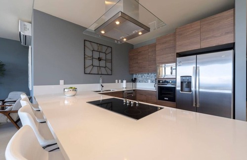 El Tezal Apartment | Spacious 2BR Condo With Great Location
