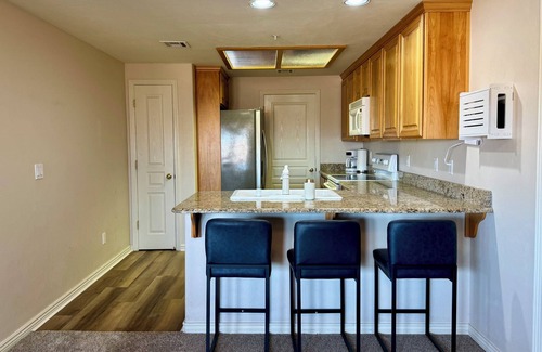 Mesquite Condo | Spacious 2BR Condo with Secondary Suite on Wolf Creek Golf Course – Sleeps 8!