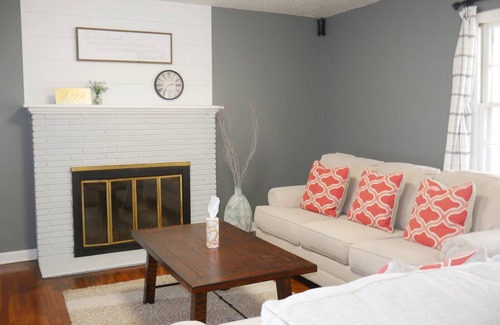 Wichita House | Spacious 2BR Farmhouse with work desk & W/D