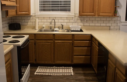 Salina House | Spacious 2BR Home, Sleeps 6, Renovated, Rural Retreat