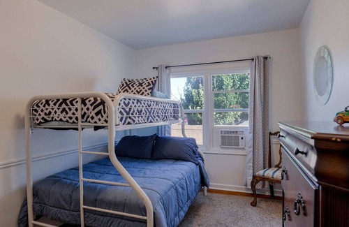 Spanish Fork House | Spacious 2BR Home with Mountain View and Piano!