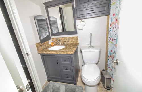April Sound Condo | Spacious 2BR King Bed Condo in April Sound