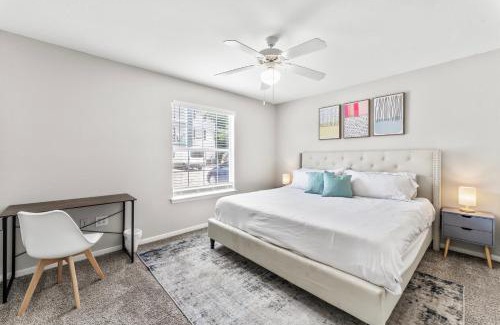 Pleasant Valley Apartment | Spacious 2BR King Suites w Pool, Gym, Laundry - Close to Downtown