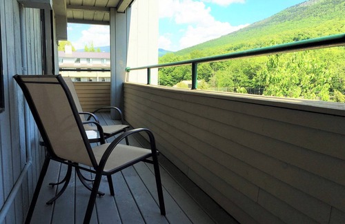 Lincoln Condo | Spacious 2BR Loft near Loon Mountain