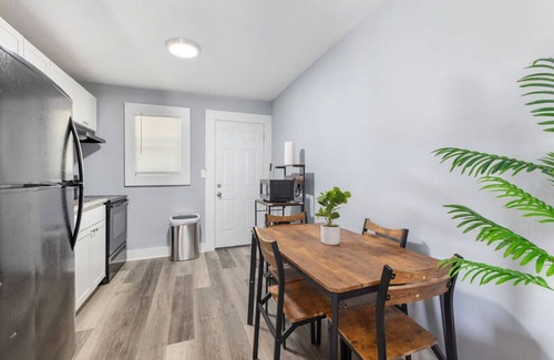Columbus Apartment | Spacious 2BR | Prime Location
