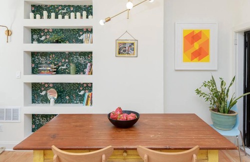 Point Breeze House | Spacious 3 BDR Home, Hosted By StayRafa 1121