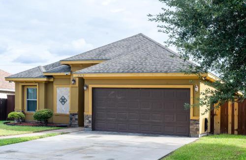 McAllen House | Spacious 3-Bed Home with Hot Tub & Fenced Yard
