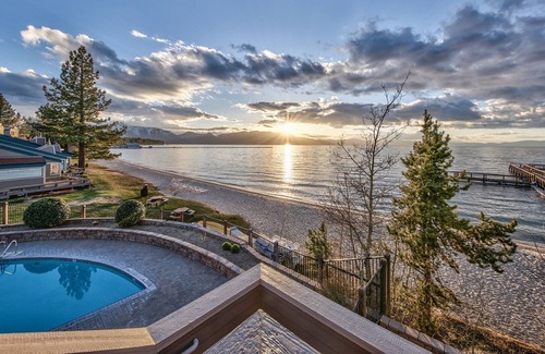 South Lake Tahoe House | Spacious 3 Bedroom plus Loft Lakefront Townhome by RedAwning