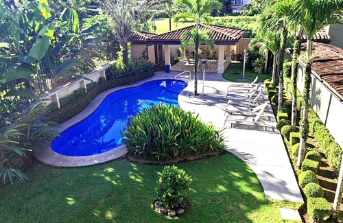 Herradura Apartment | Spacious 3-bedroom apartment in enjoyable Playa Herradura with WiFi, AC