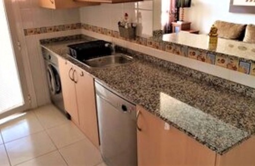 Los Alcazares Apartment | Spacious 3 bedroom 2 bathroom Apartment - Puerto Marina complex overlooking pool