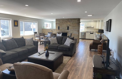 Alpena Apartment | spacious 3 bedroom apartment in the heart of downtown Alpena