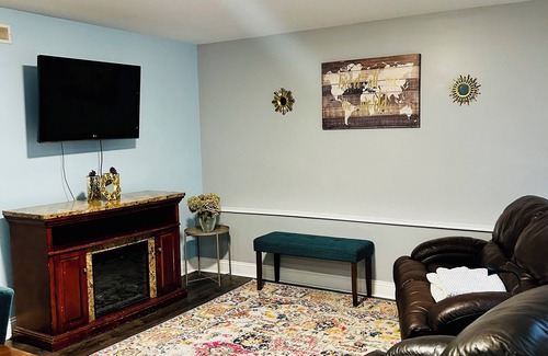 Mattapan Apartment | Spacious 3-bedroom apartment in cool Boston with AC, WiFi