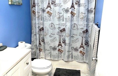Mattapan Apartment | Spacious 3-bedroom apartment in cool Boston with AC, WiFi