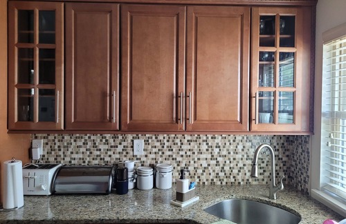 Queens Apartment | Spacious 3-bedroom apartment in charming Queens with AC, near to shopping, beach