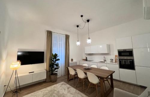 Ripamonti Corvetto Apartment | Spacious 3 bedroom apartment
