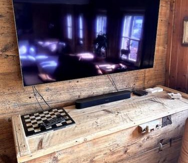Trin Apartment | Spacious 3 bedroom Chalet near Flims