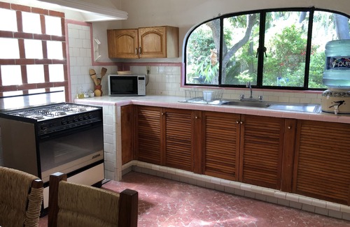 Cuernavaca House | Spacious 3 Bedroom home-Perfect for families
