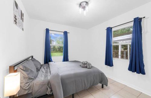 Riverside House | Spacious 3 Bedroom home in Riverside