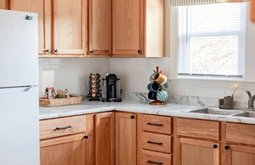 New Castle House | Spacious 3 Bedroom Home - New Castle